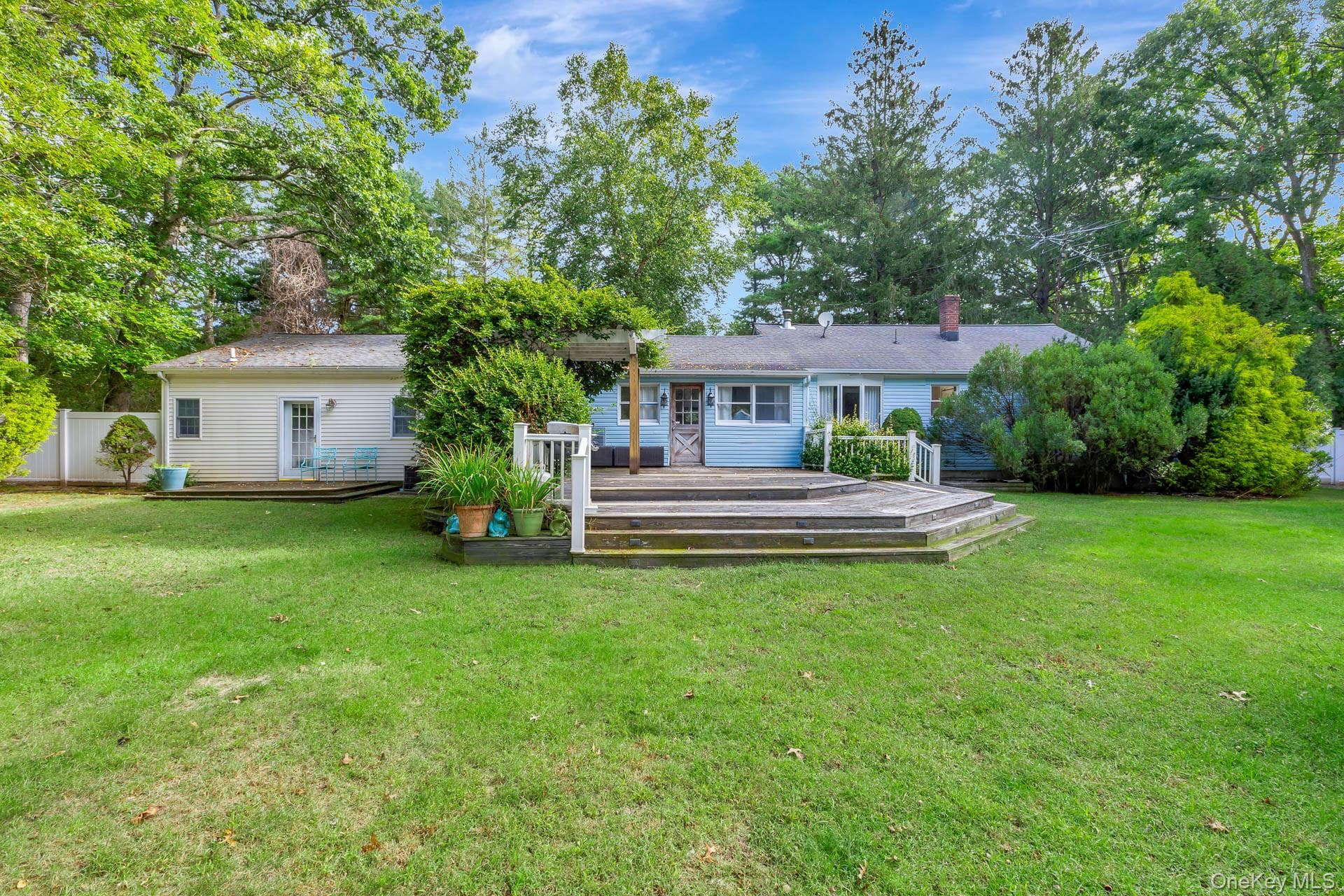 1029 Wading River Manor Road thumbnail 12