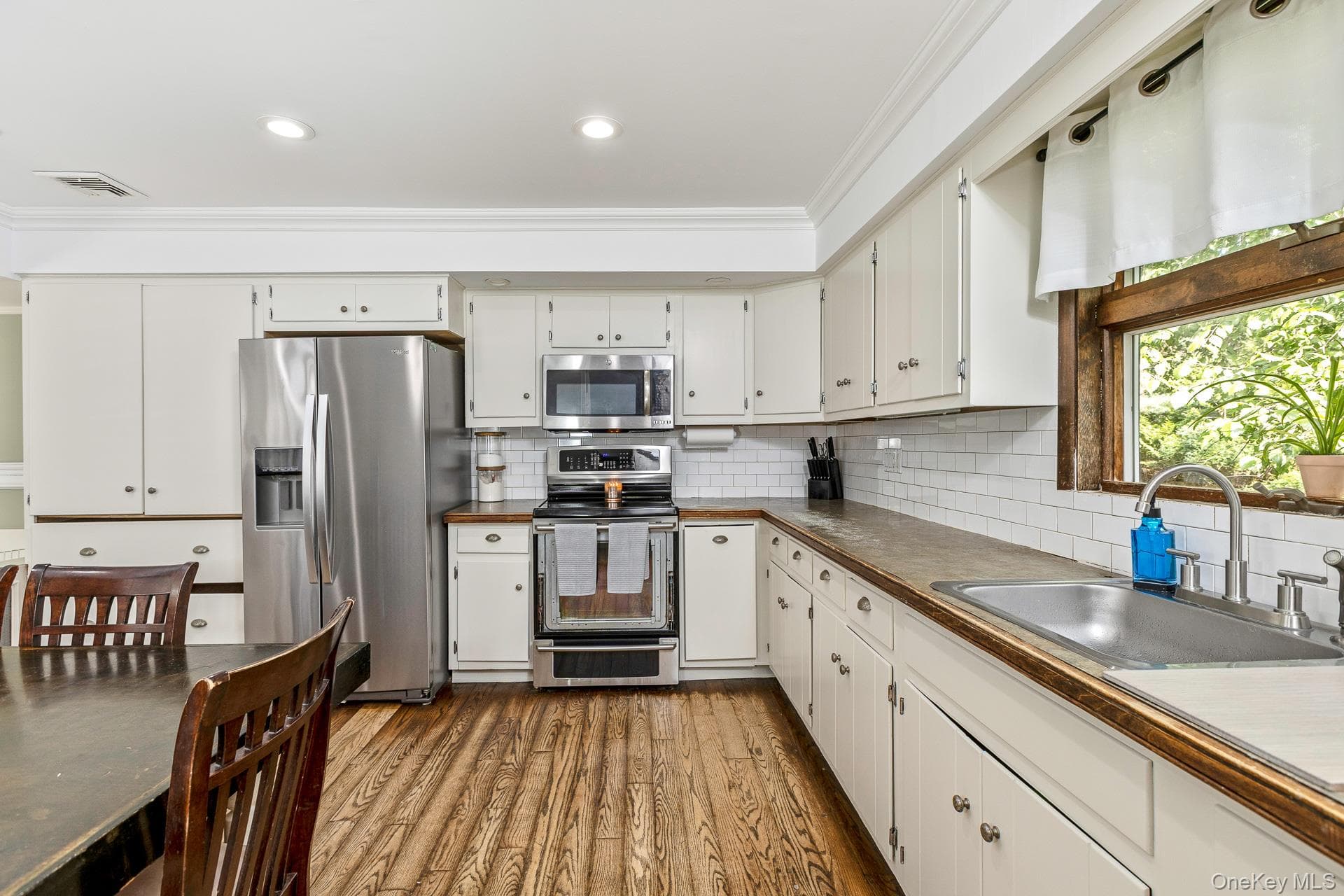 1029 Wading River Manor Road thumbnail 27