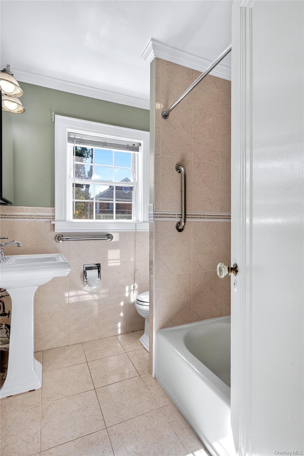 48 Beechwood Avenue thumbnail 19