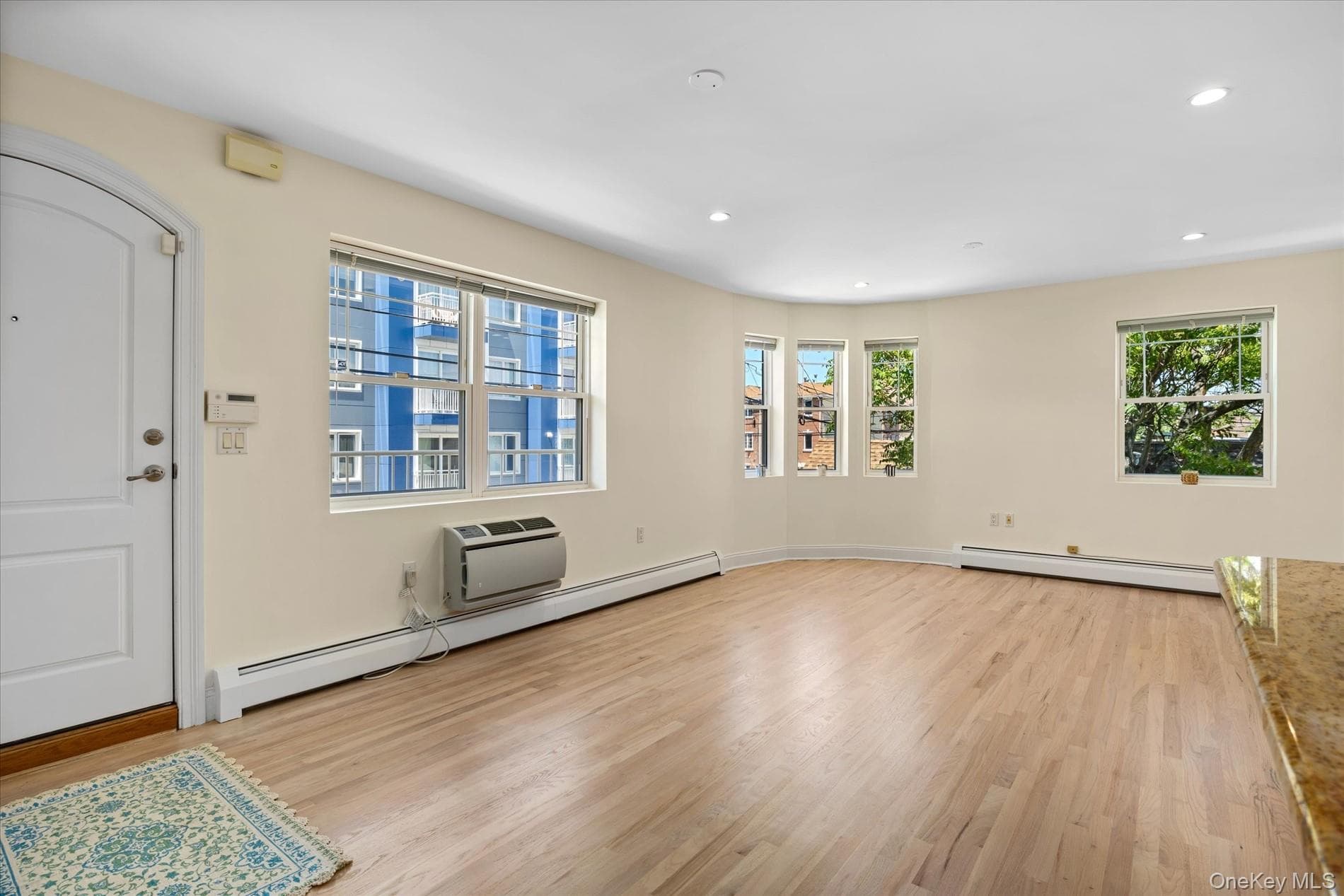 188 Beach 101st Street Unit: 1B thumbnail 3