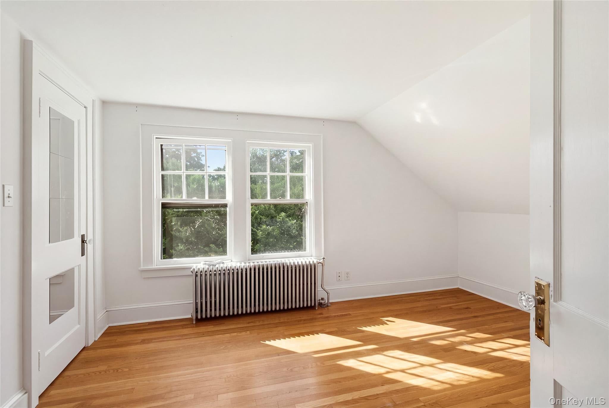 97A Bay Avenue thumbnail 14