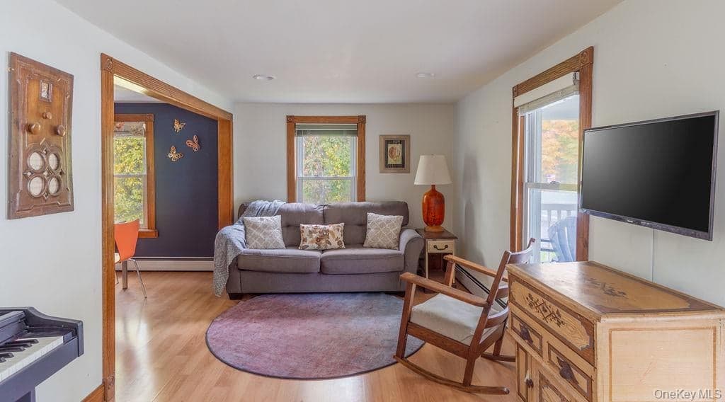 413 Gardnertown Road thumbnail 16