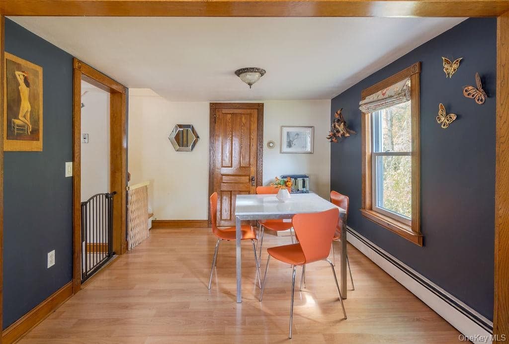 413 Gardnertown Road thumbnail 11