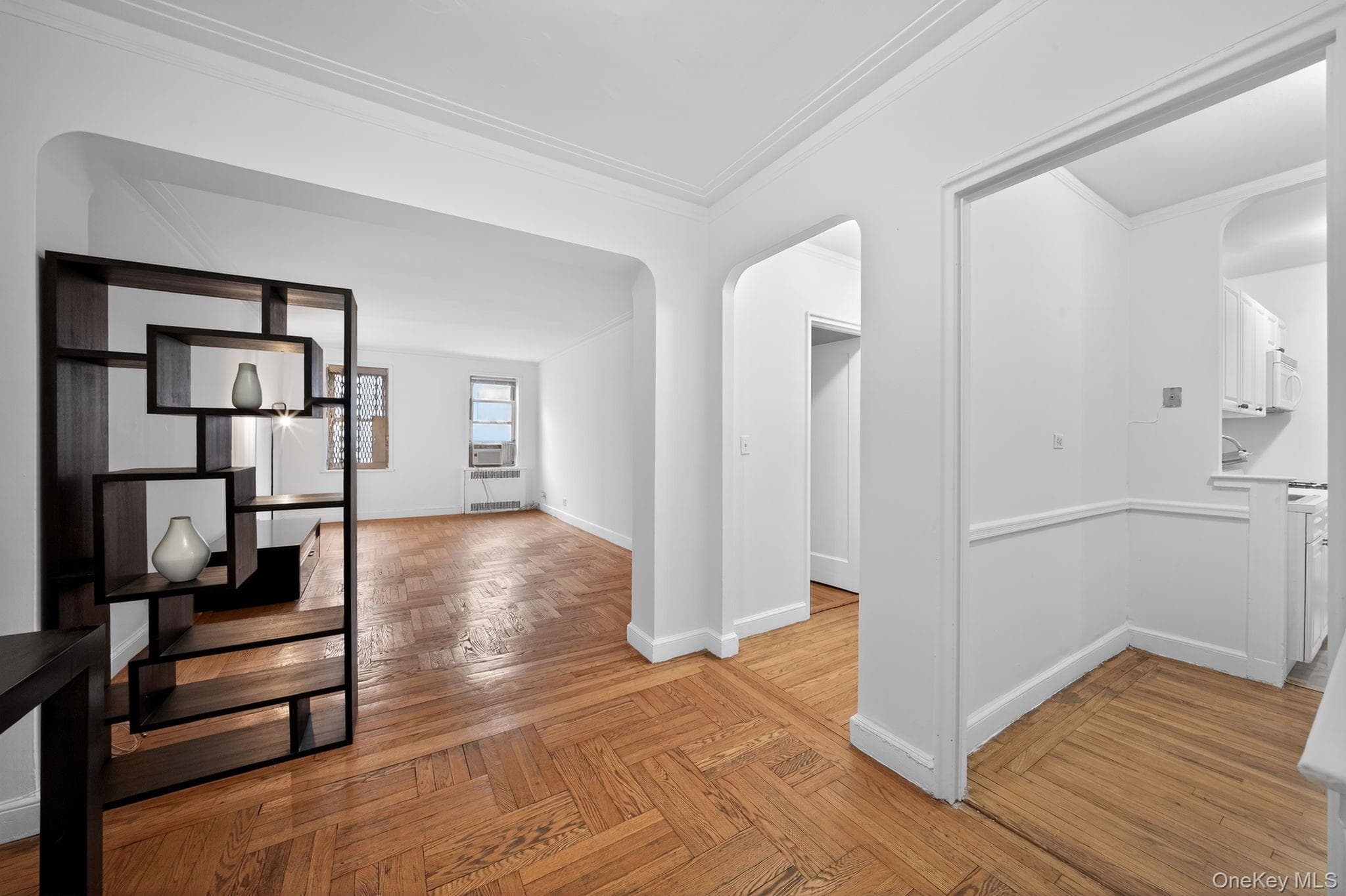2190 Boston Road Unit: E thumbnail 3