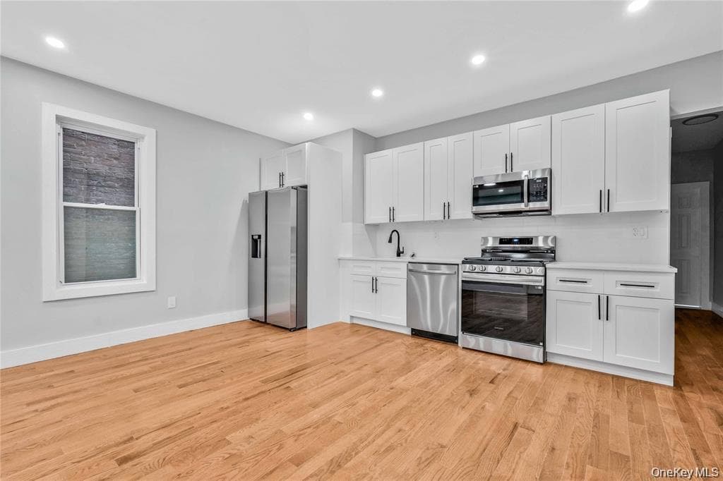 1462 New York Avenue thumbnail 10