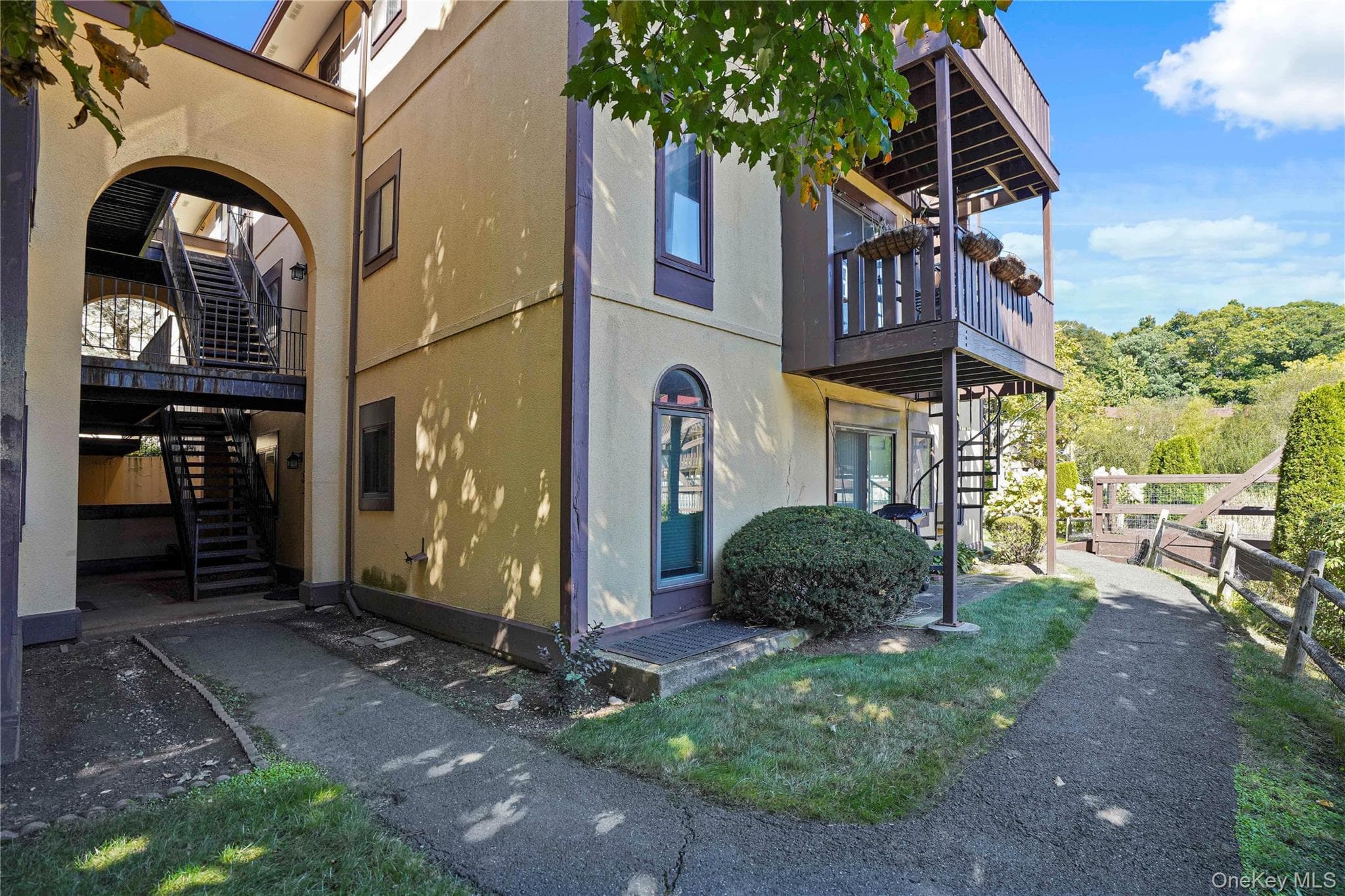 7 Granada Crescent Unit: 2 thumbnail 26