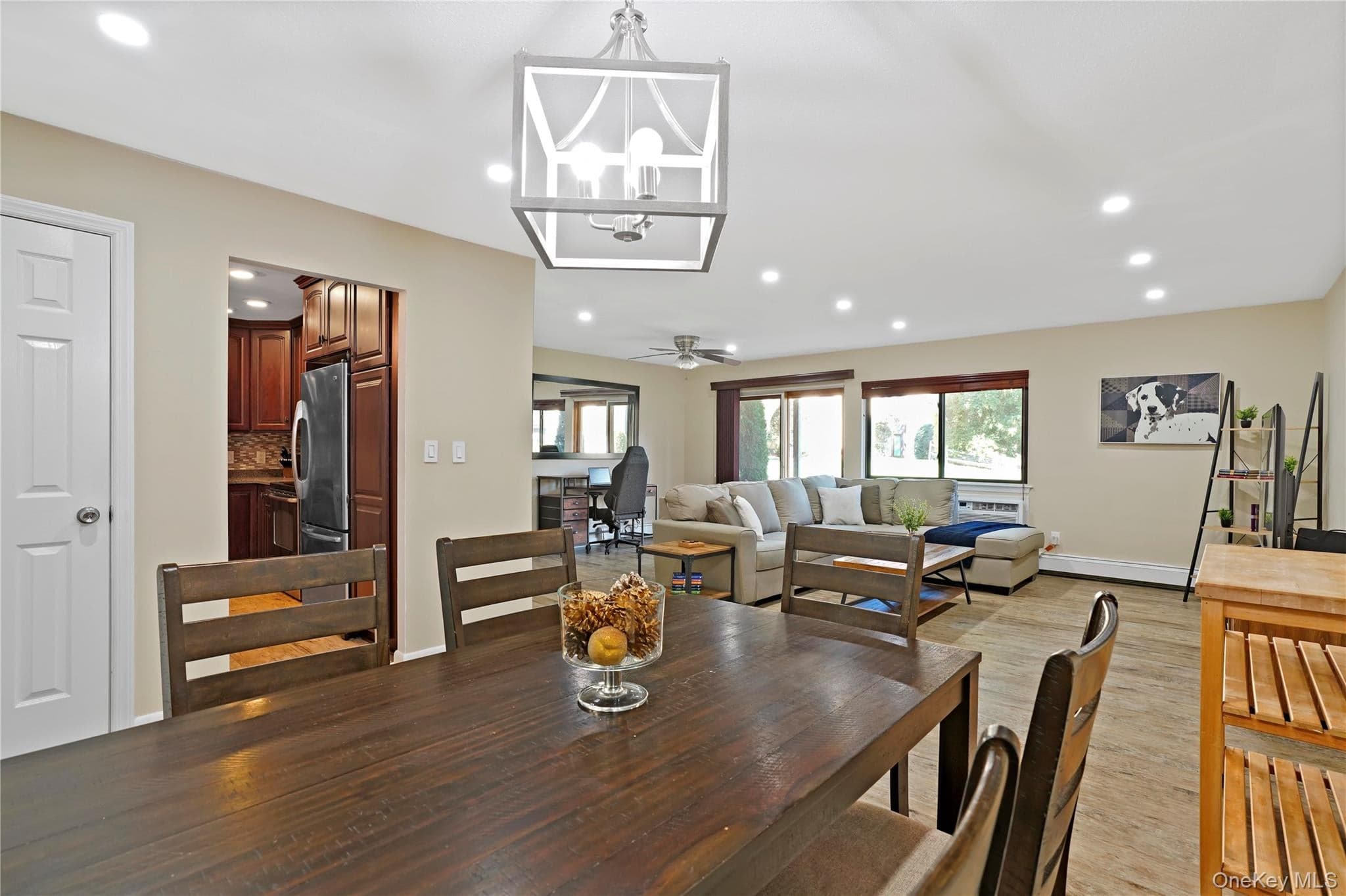 7 Granada Crescent Unit: 2 thumbnail 6
