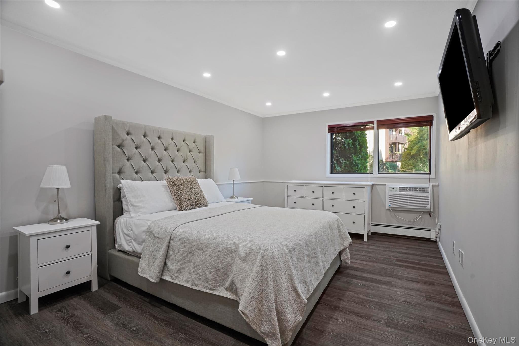 7 Granada Crescent Unit: 2 thumbnail 14