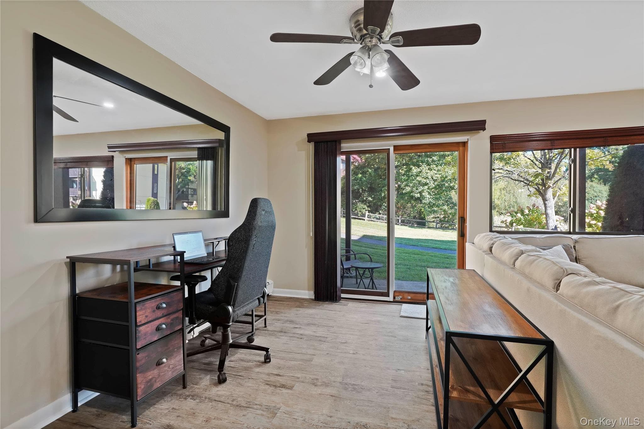 7 Granada Crescent Unit: 2 thumbnail 12