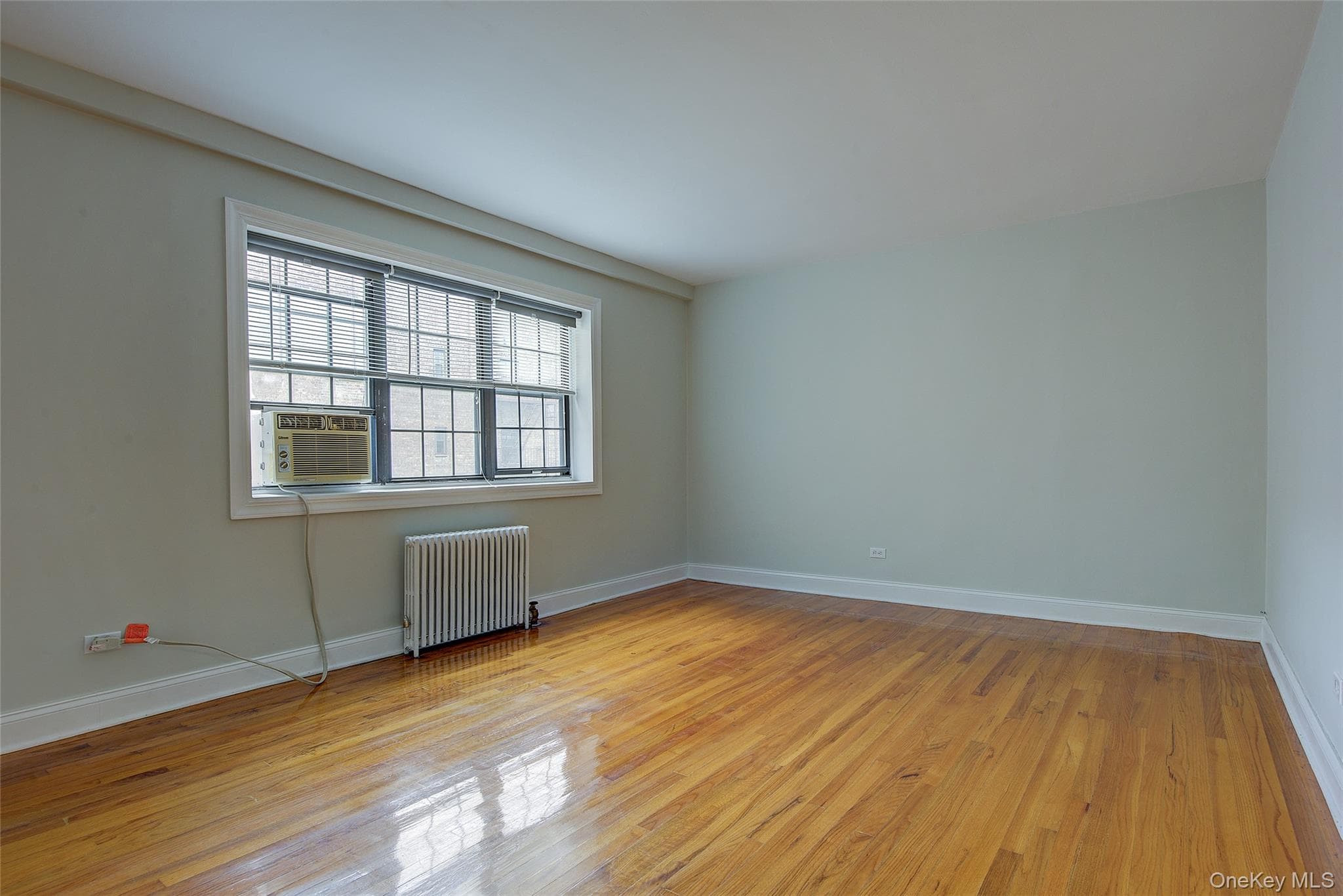 78-35 147th Street Unit: 2E thumbnail 7