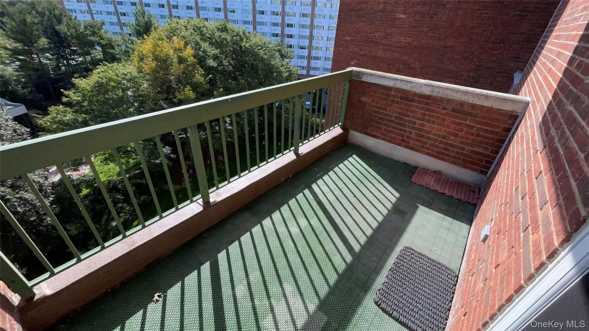111 Cherry Valley Avenue Unit: 702 W thumbnail 8