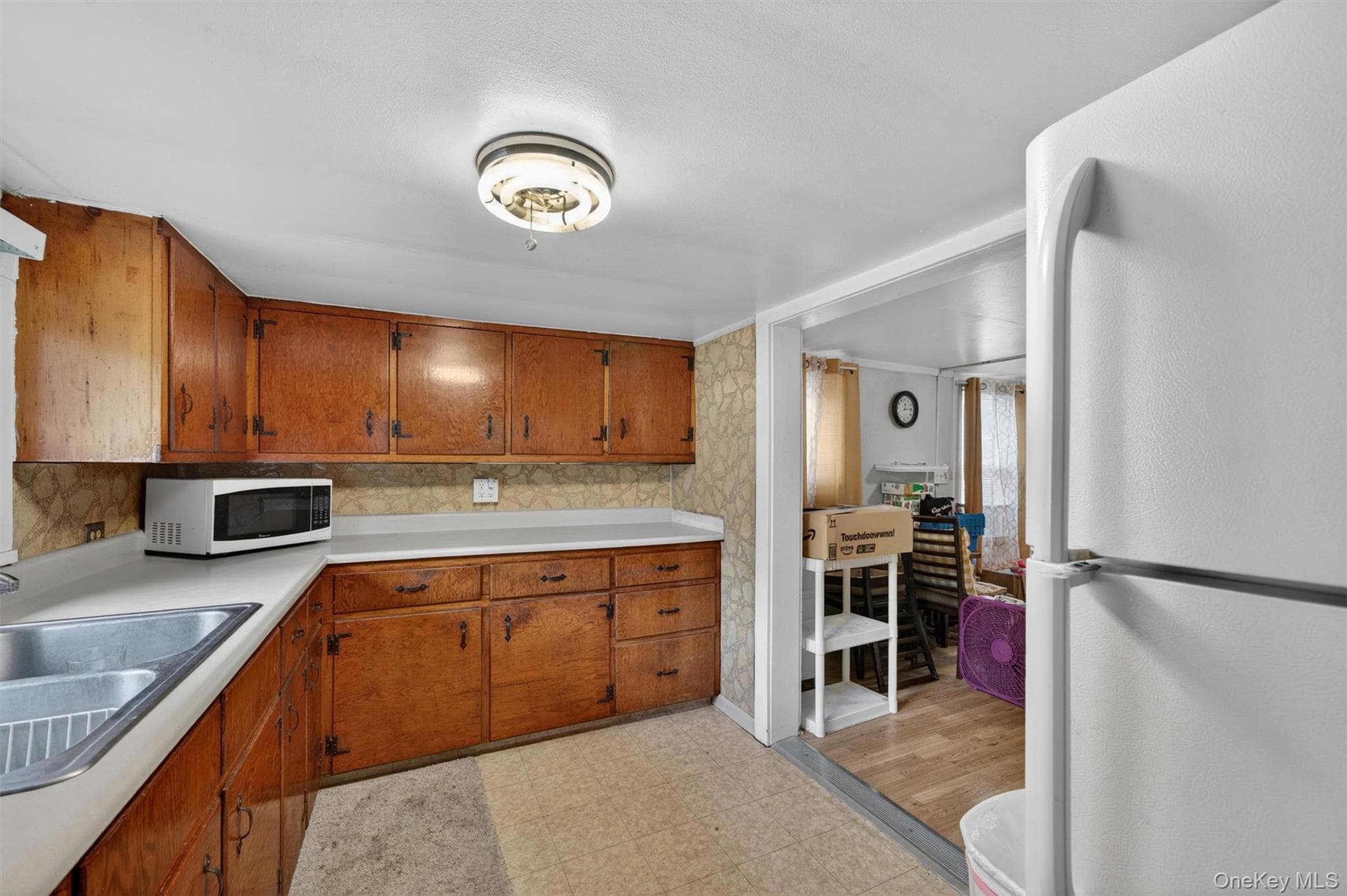32 Tarbell Road thumbnail 18