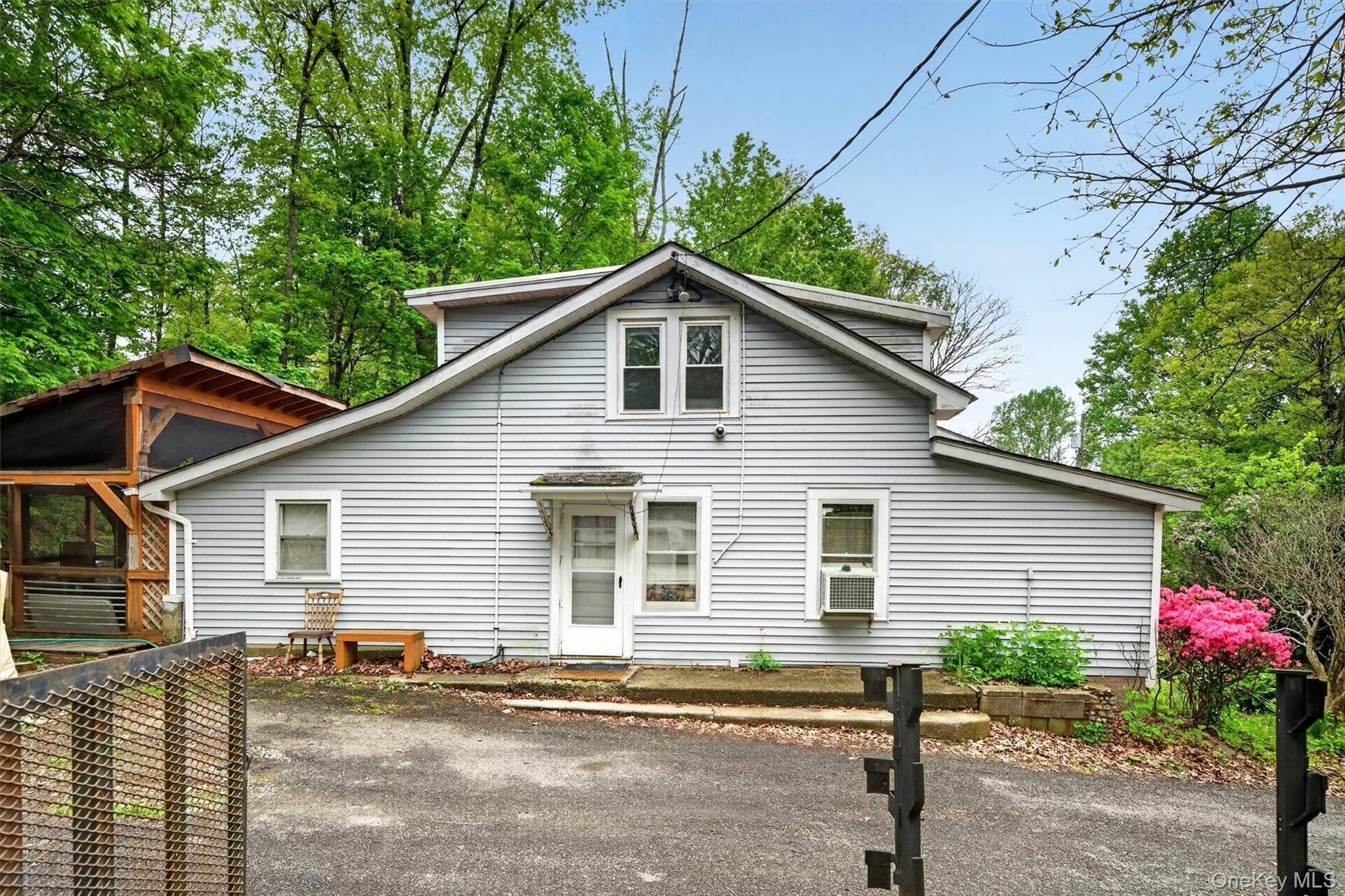 32 Tarbell Road photo 1