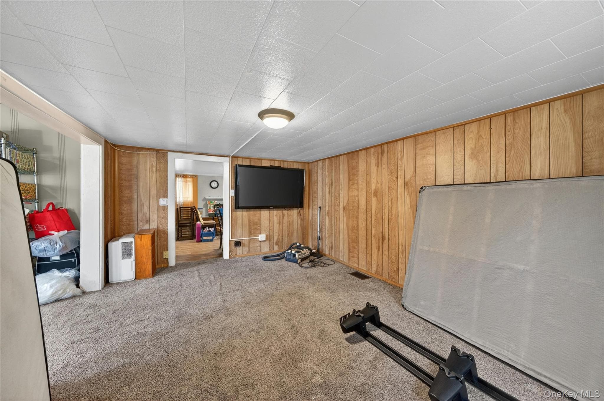 32 Tarbell Road thumbnail 11