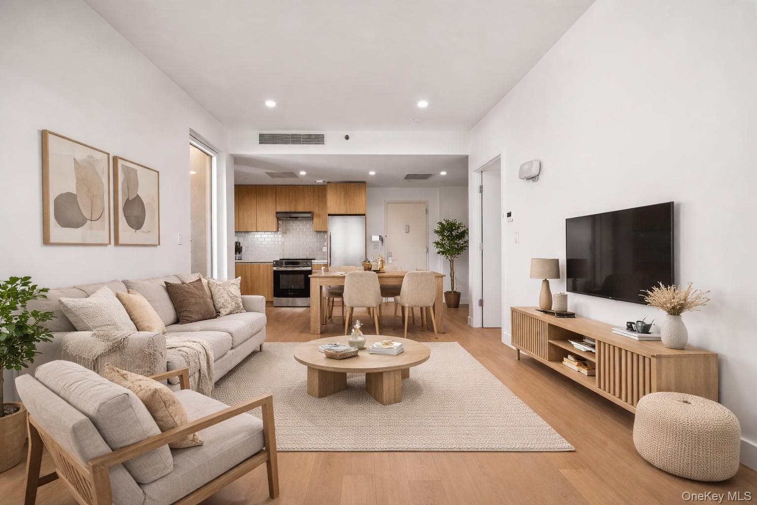 150-02 Northern Boulevard Unit: 6E thumbnail 7