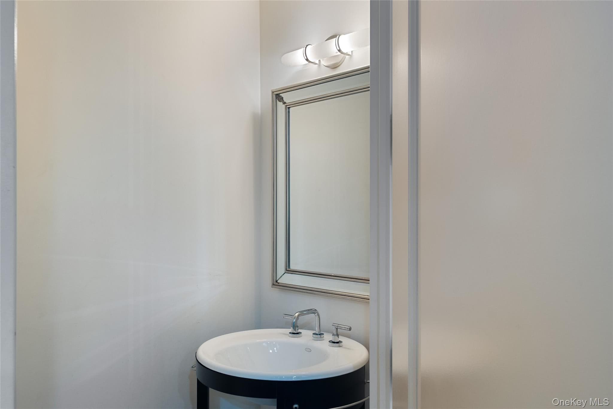 175 Huguenot Street Unit: 3104 thumbnail 17
