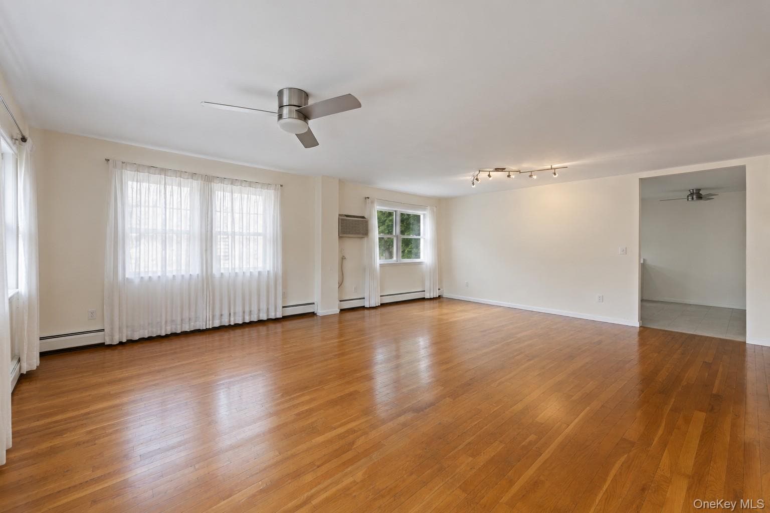 235 Bronx River Road thumbnail 16