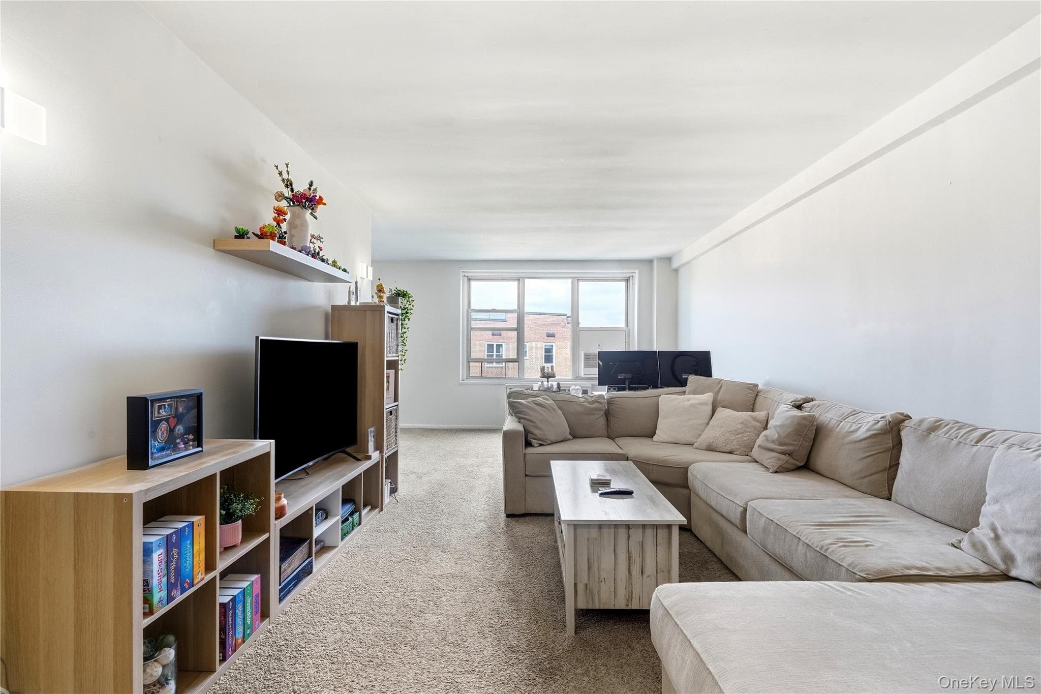 18-40 211th Street Unit: 6B thumbnail 4
