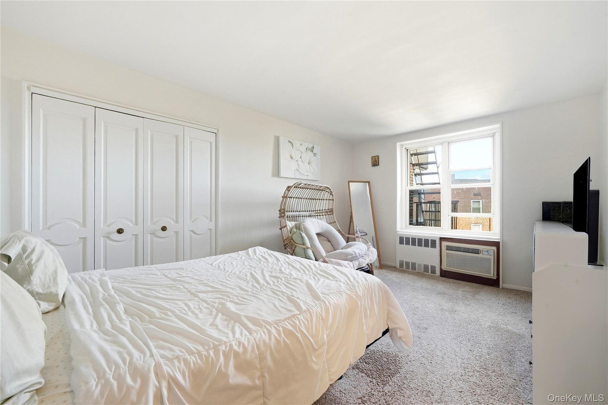 18-40 211th Street Unit: 6B thumbnail 17