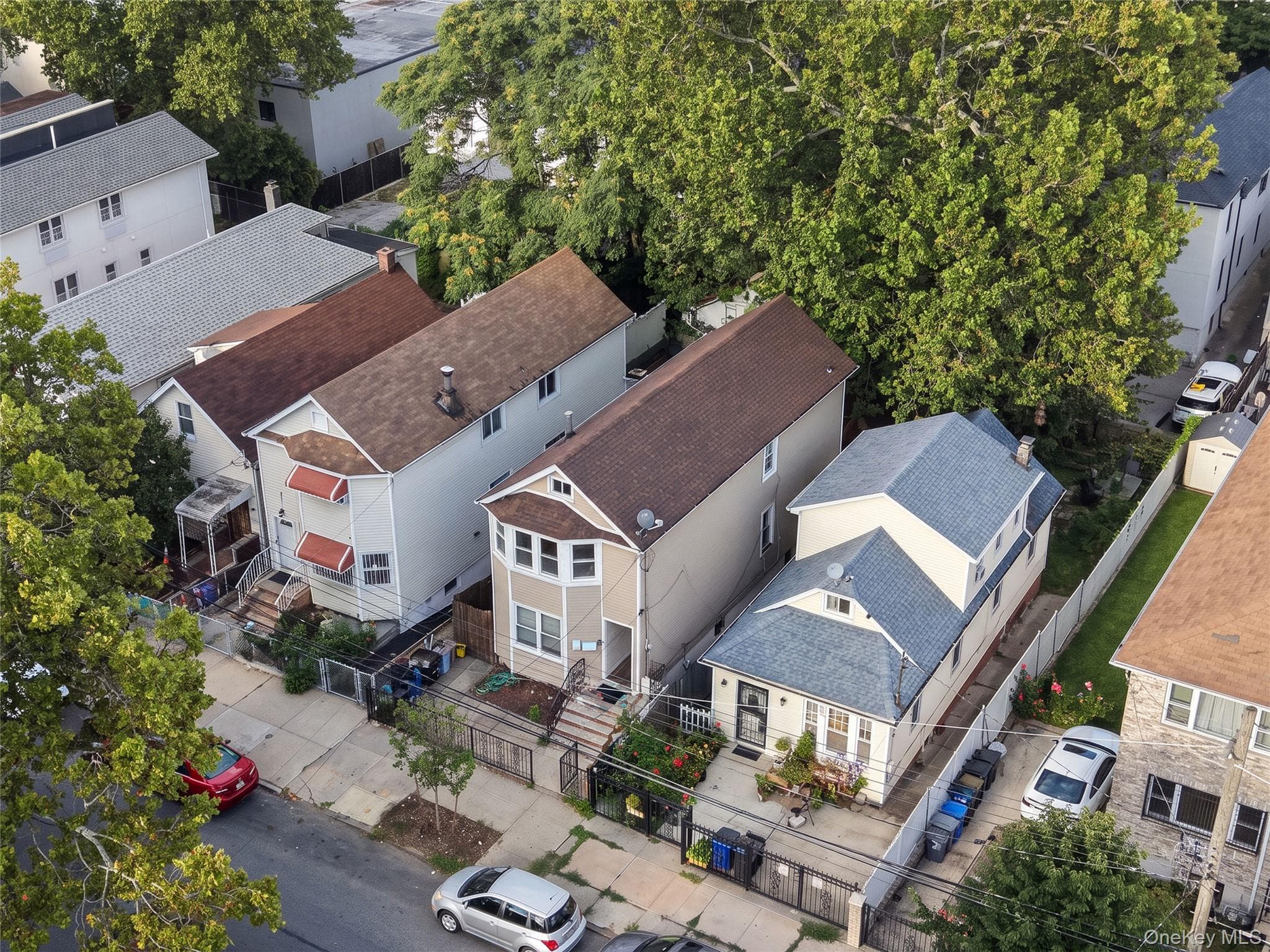 324 Underhill Avenue thumbnail 19