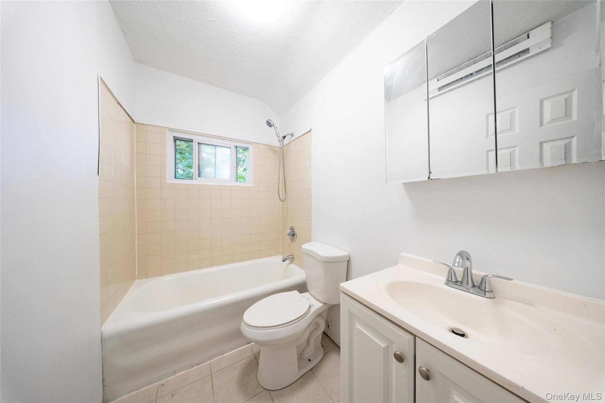 324 Underhill Avenue thumbnail 15