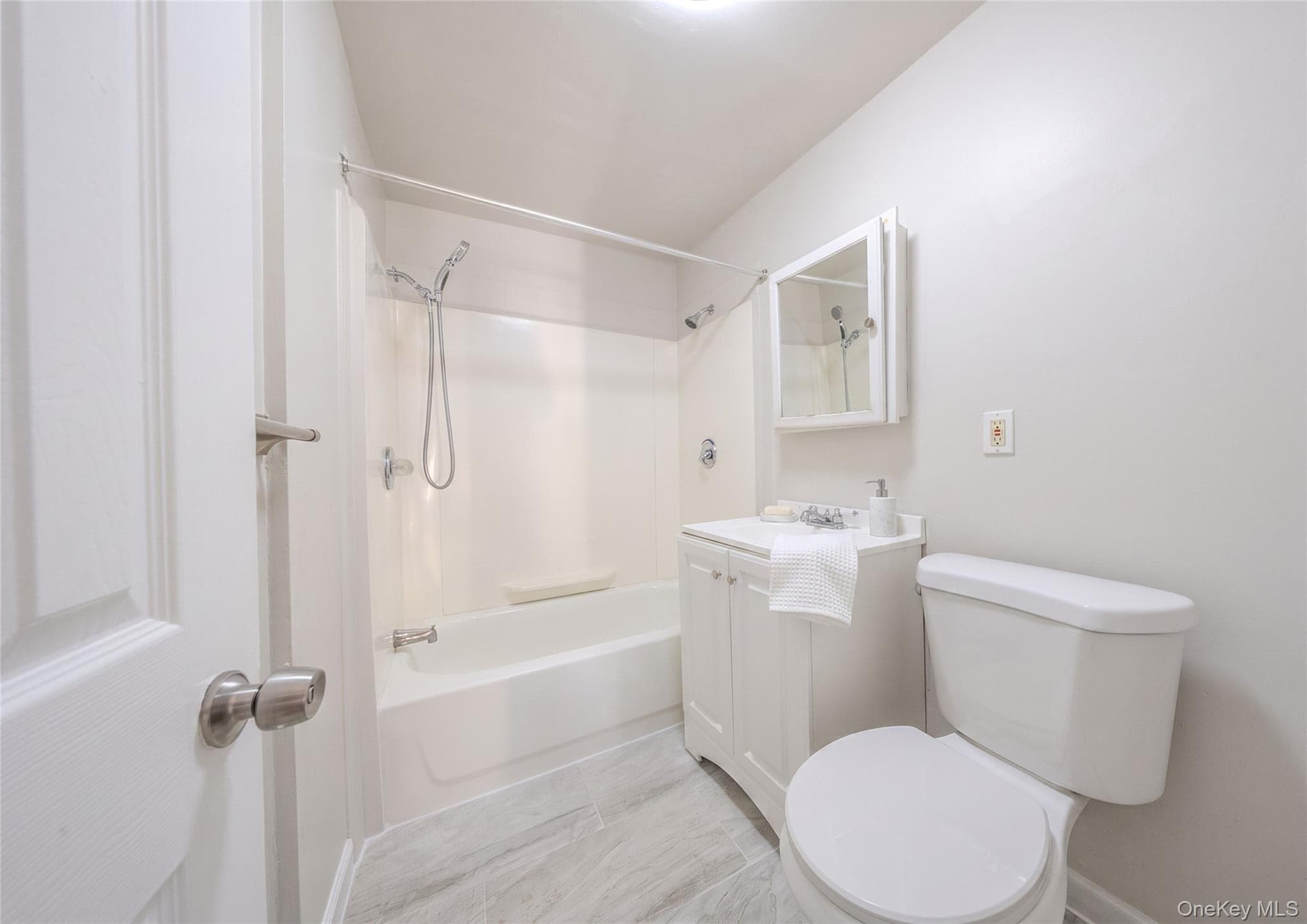 324 Underhill Avenue thumbnail 14