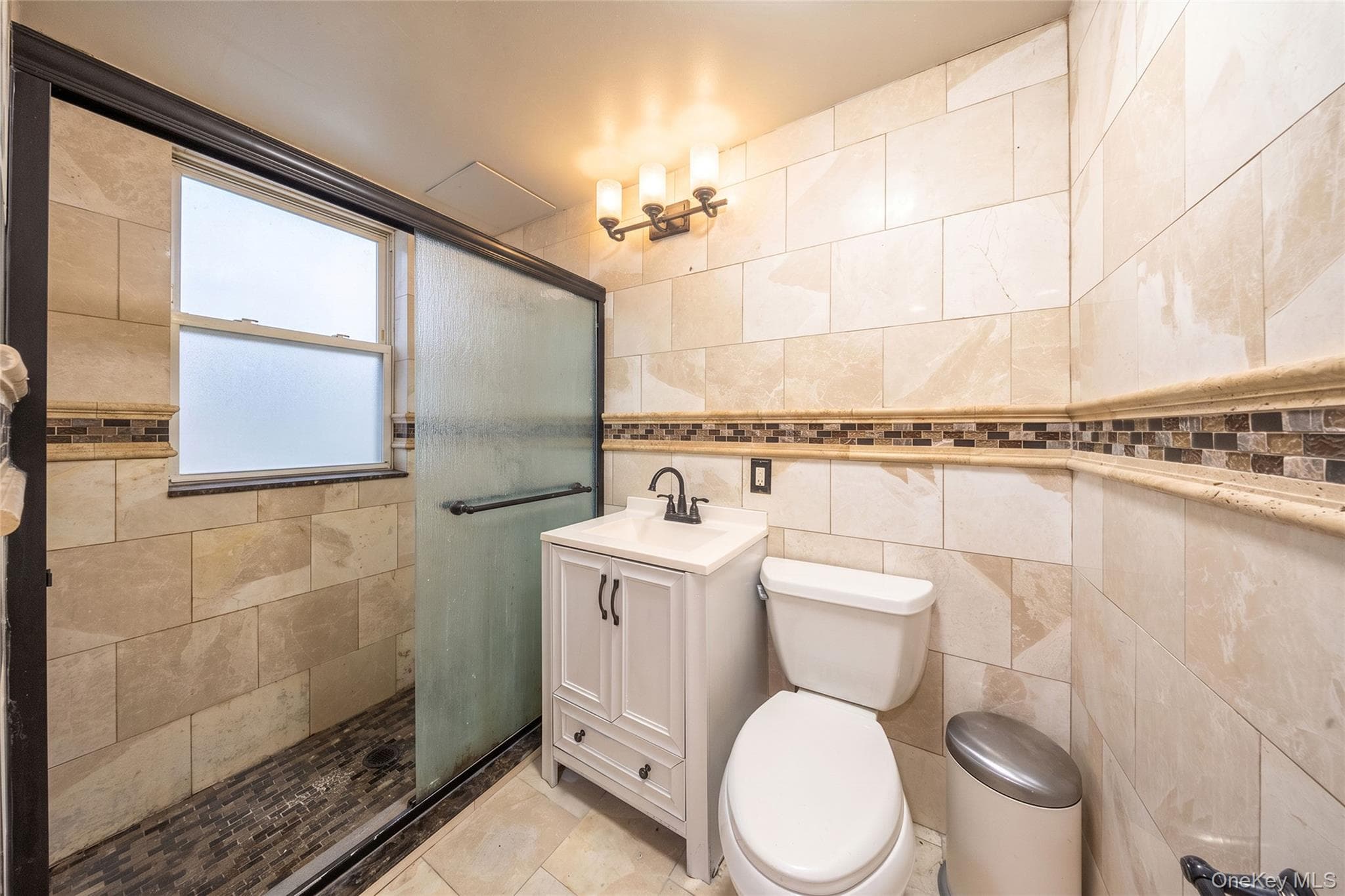 324 Underhill Avenue thumbnail 13