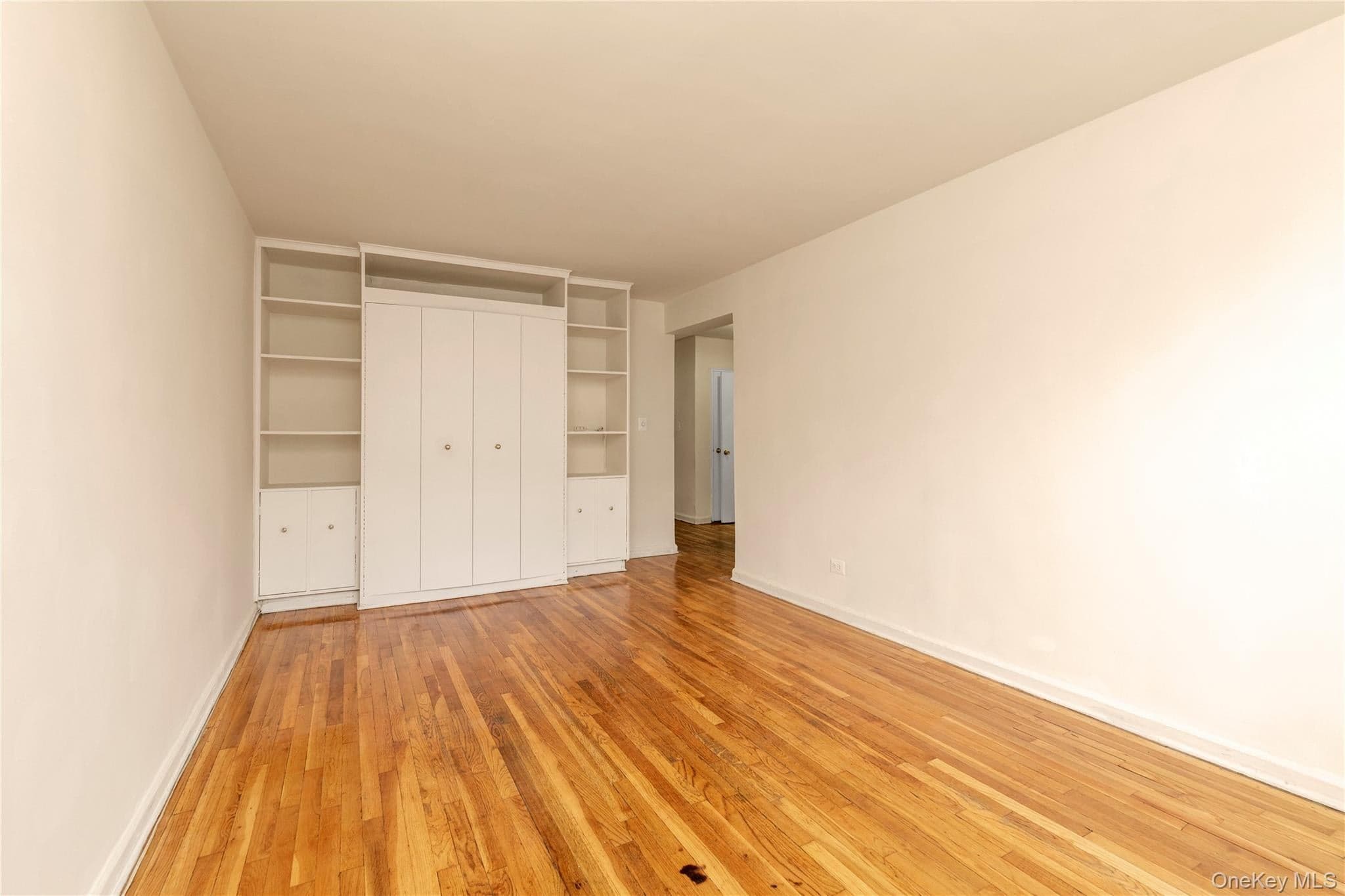 31-85 Crescent Street St Unit: 2nd thumbnail 7
