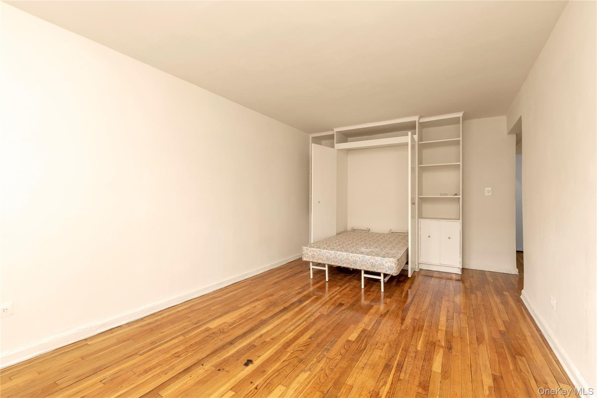 31-85 Crescent Street St Unit: 2nd thumbnail 9