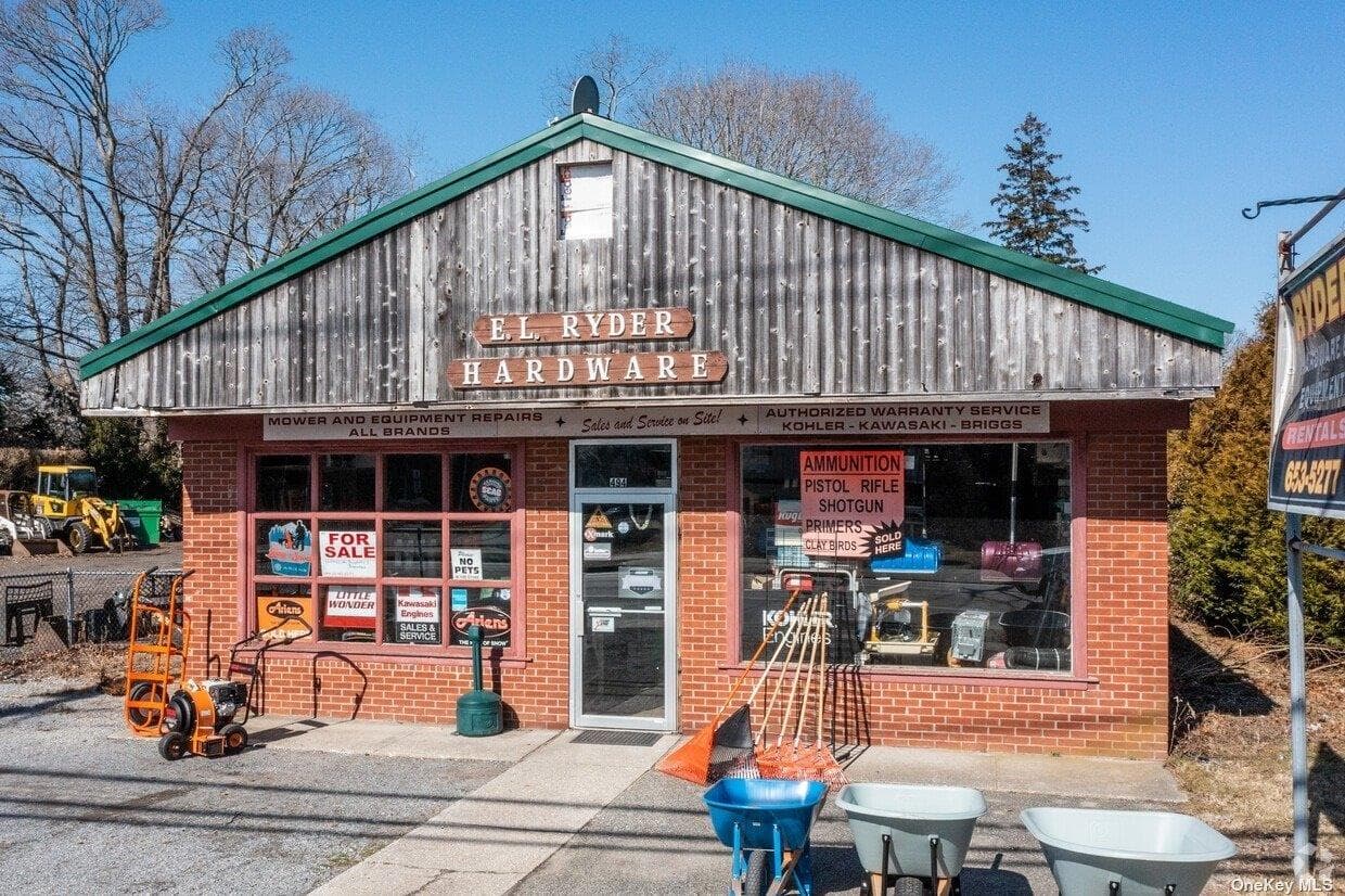 494 Montauk Highway thumbnail 7