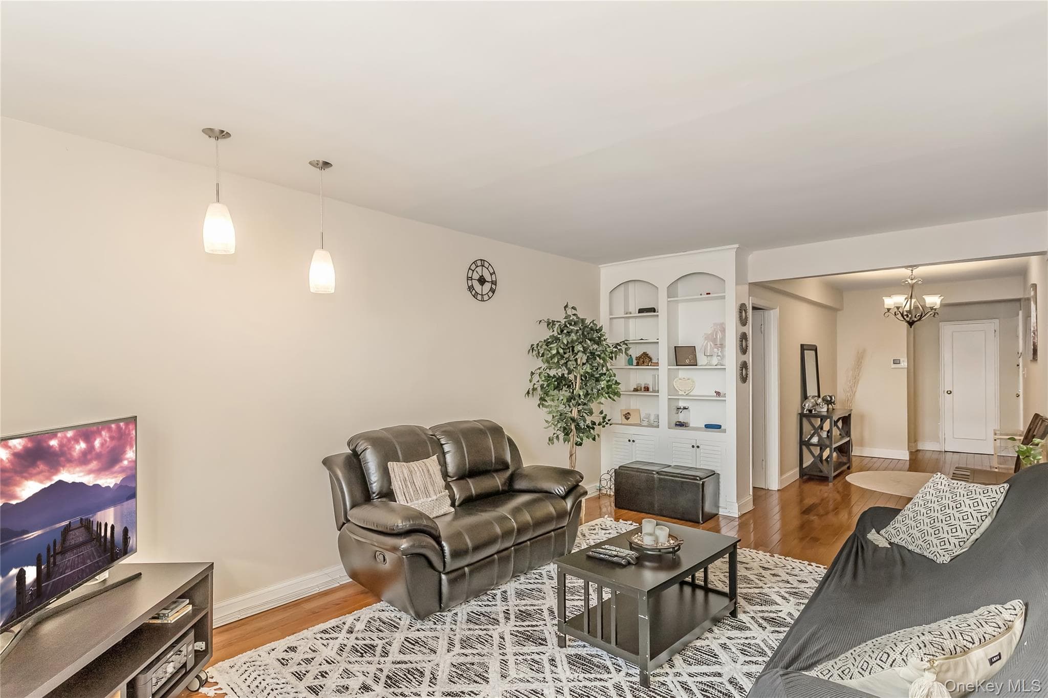 32-22 92 Street Unit: 603 thumbnail 5