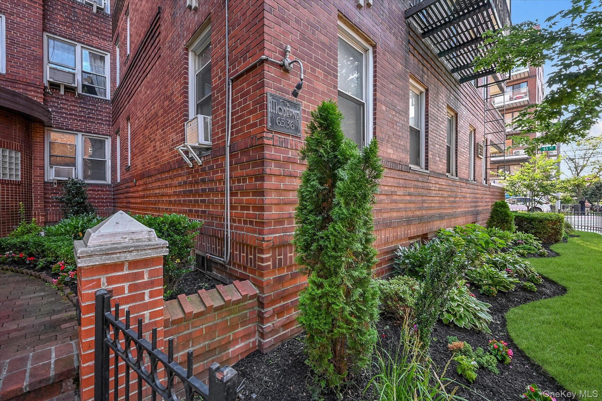 6536 Wetherole Street Unit: 608 thumbnail 21