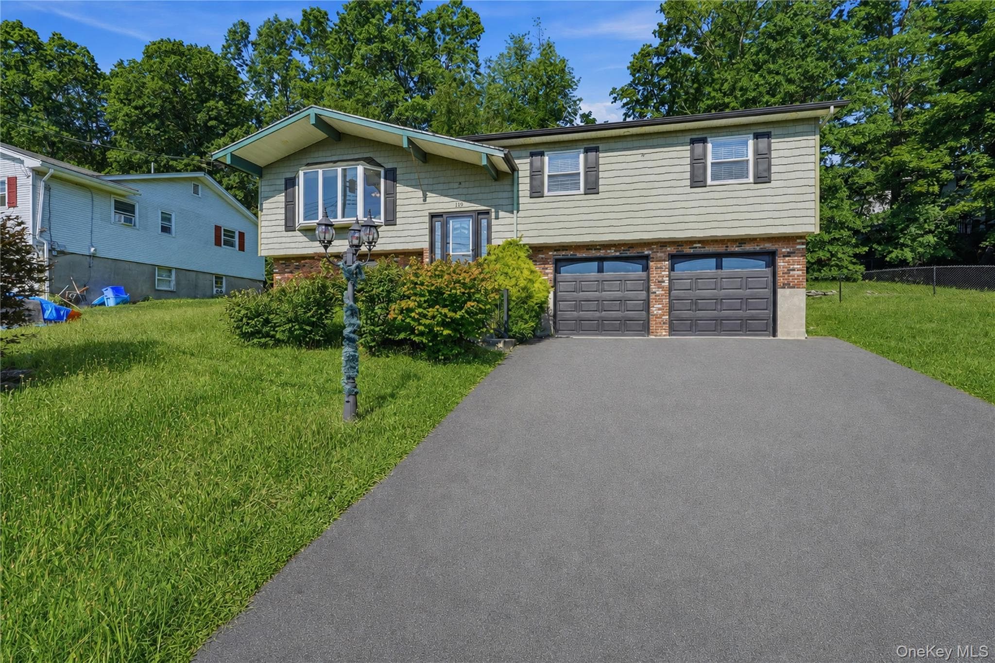 119 Scotchtown Avenue thumbnail 2