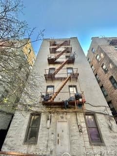 1209-1215 Elder Avenue thumbnail 4