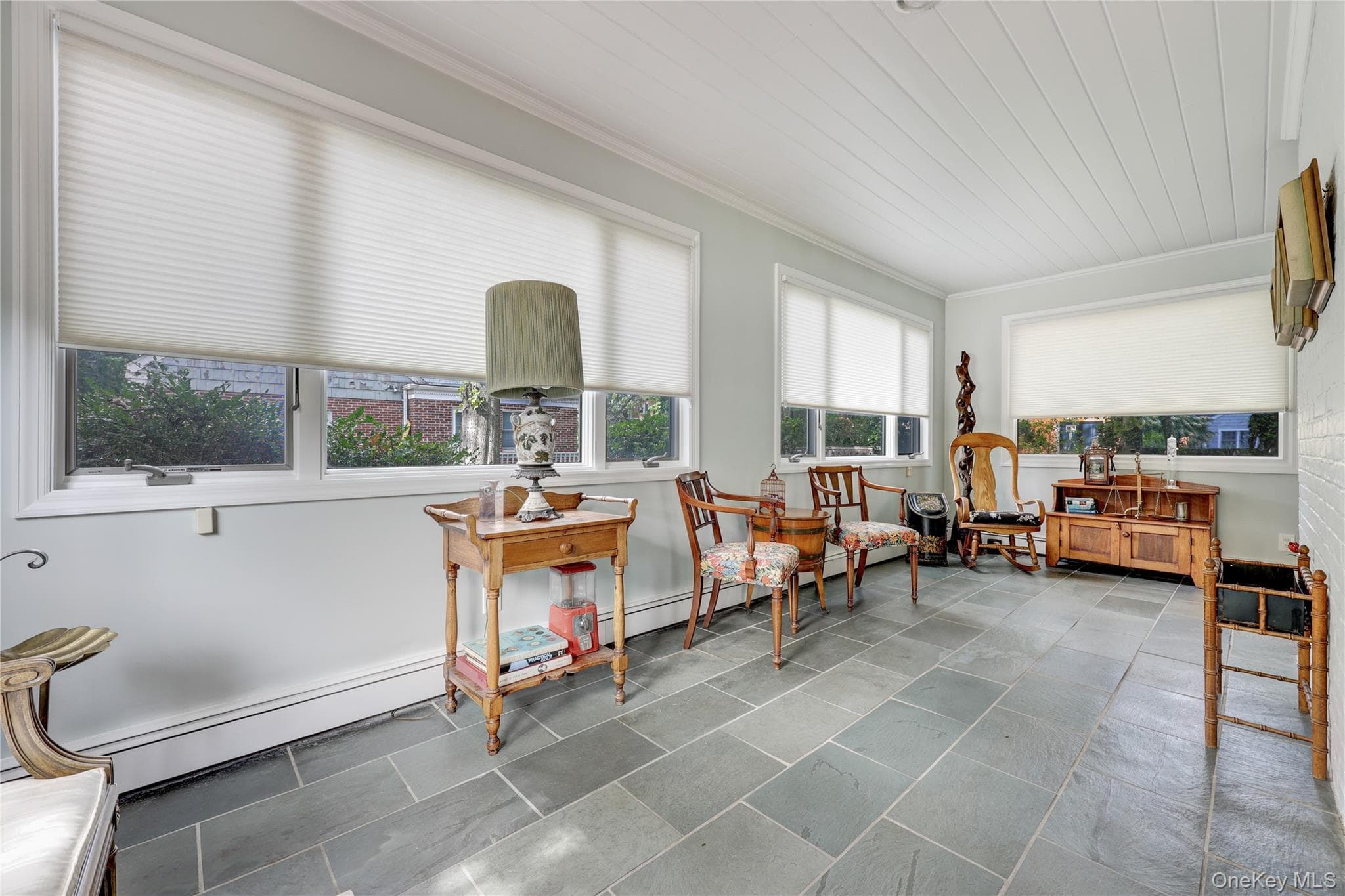 178 Schenck Circle thumbnail 8