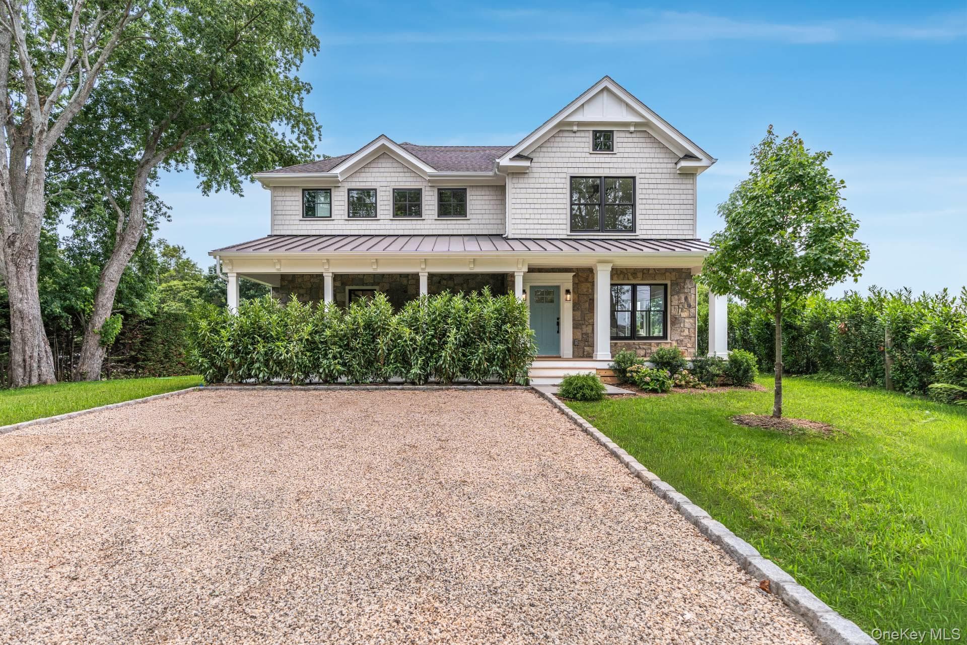 195 Williamsburg Drive thumbnail 4