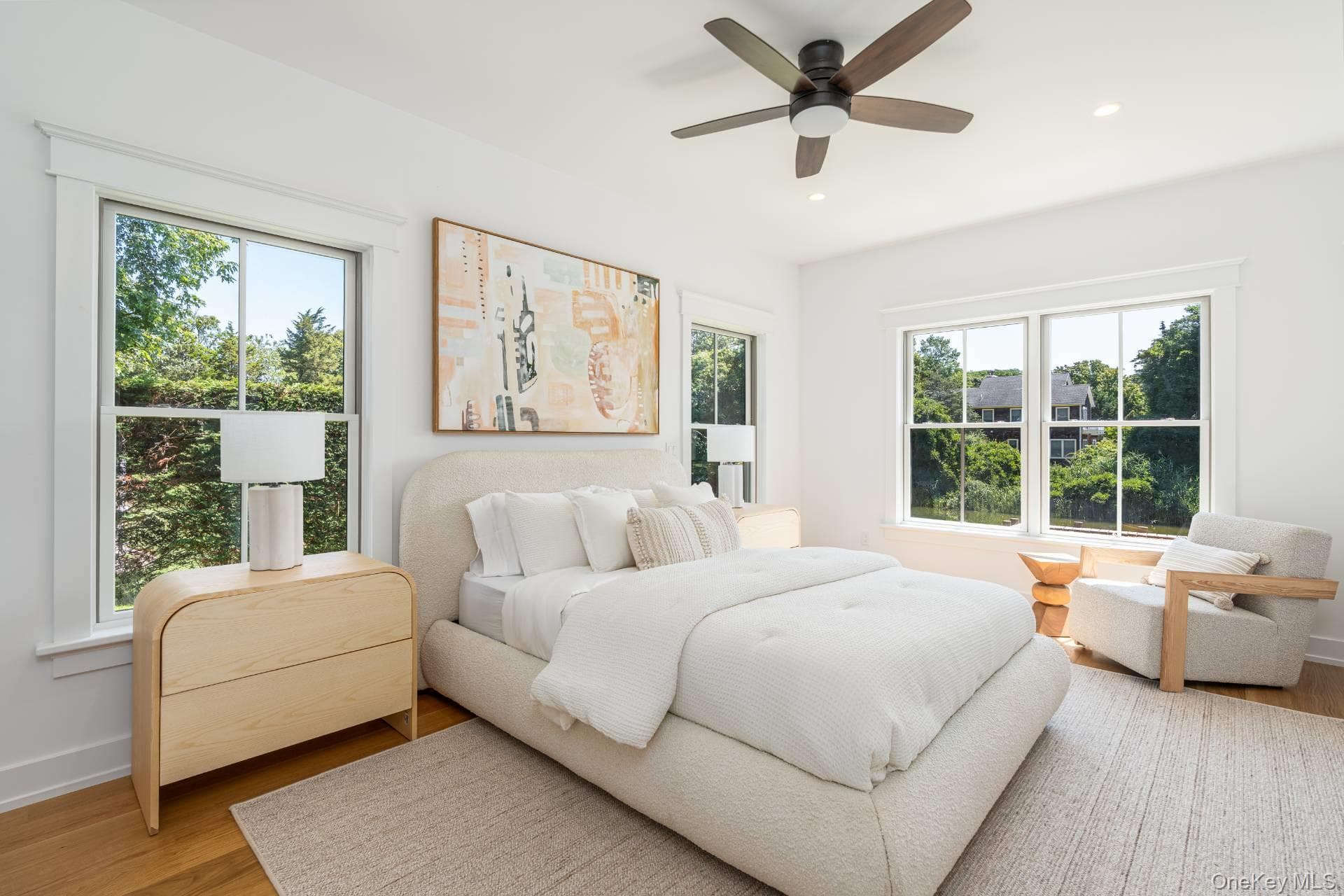 195 Williamsburg Drive thumbnail 12