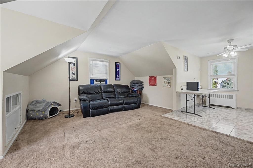 465 Washington Place thumbnail 21