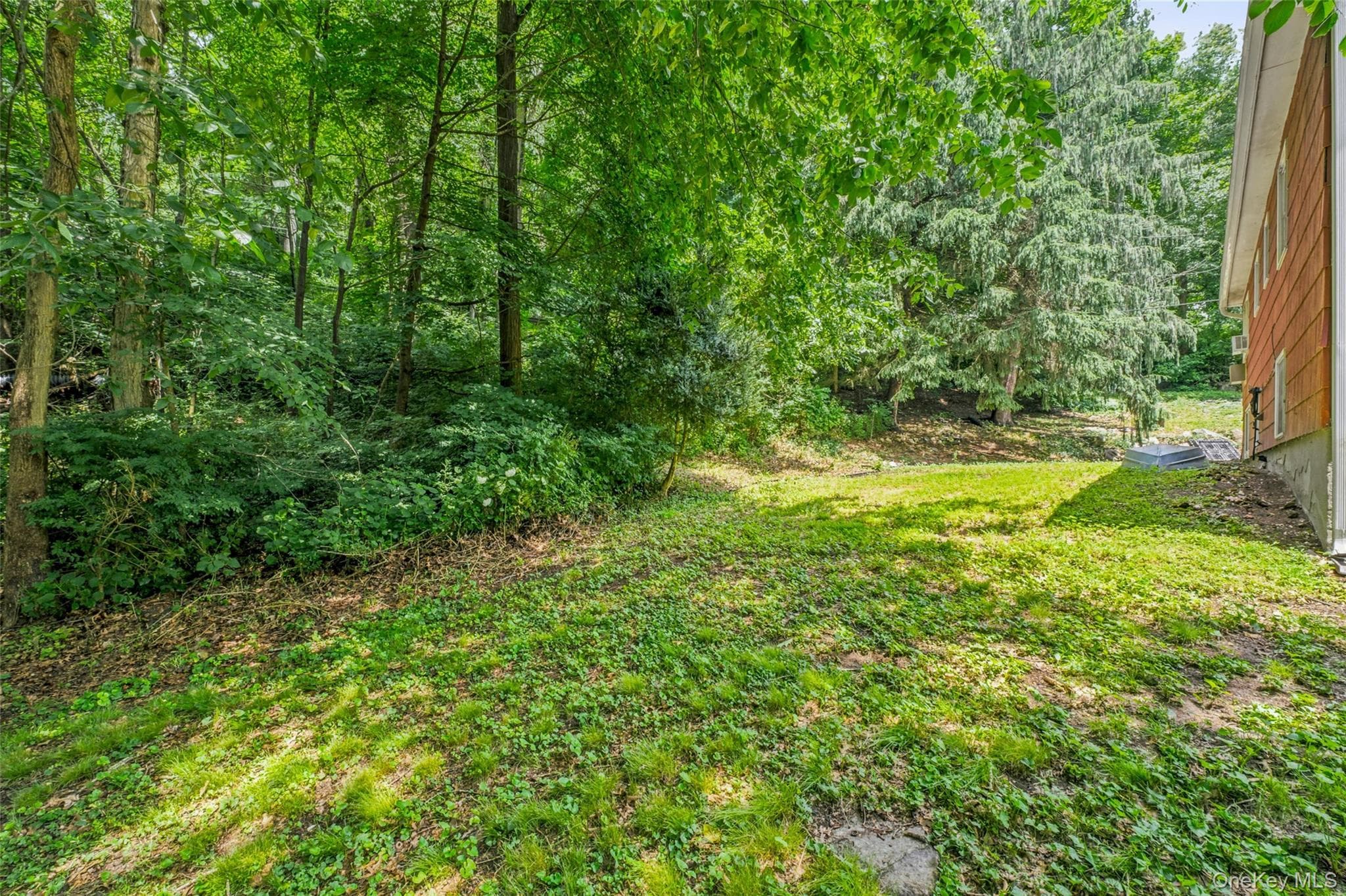 26 Maple Drive thumbnail 33