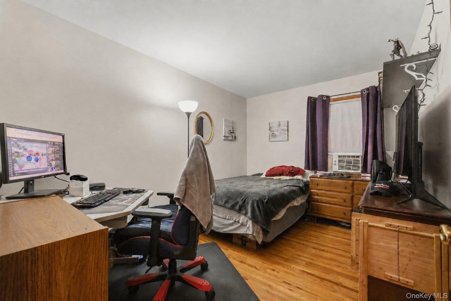 26 Maple Drive thumbnail 19