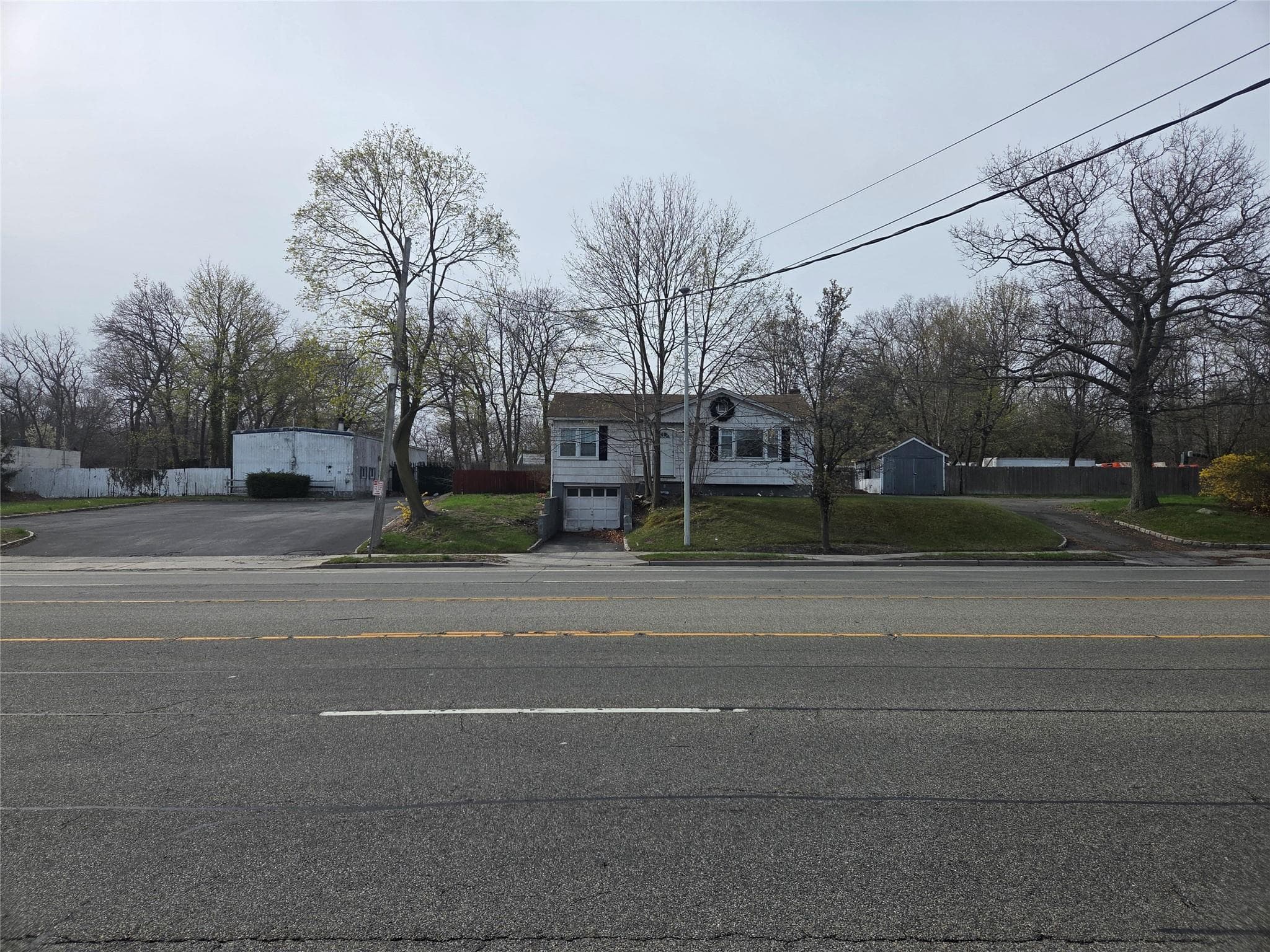 306 Route 25a, Mount Sinai