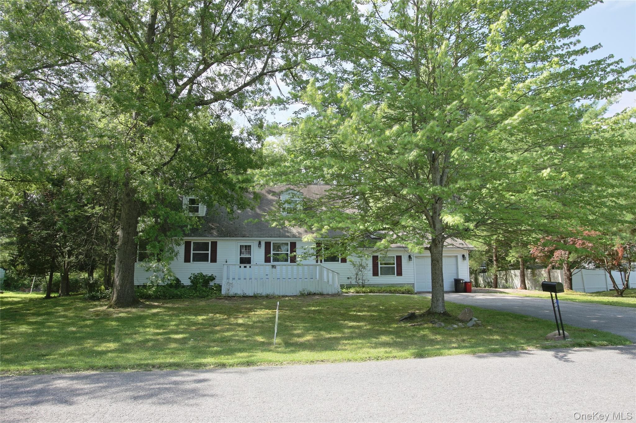 16 Elizabeth Drive thumbnail 8