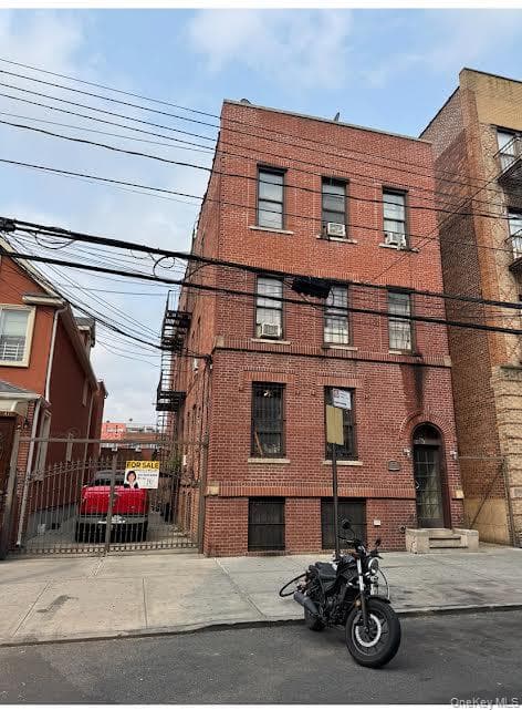 37-38 104th Street thumbnail 9