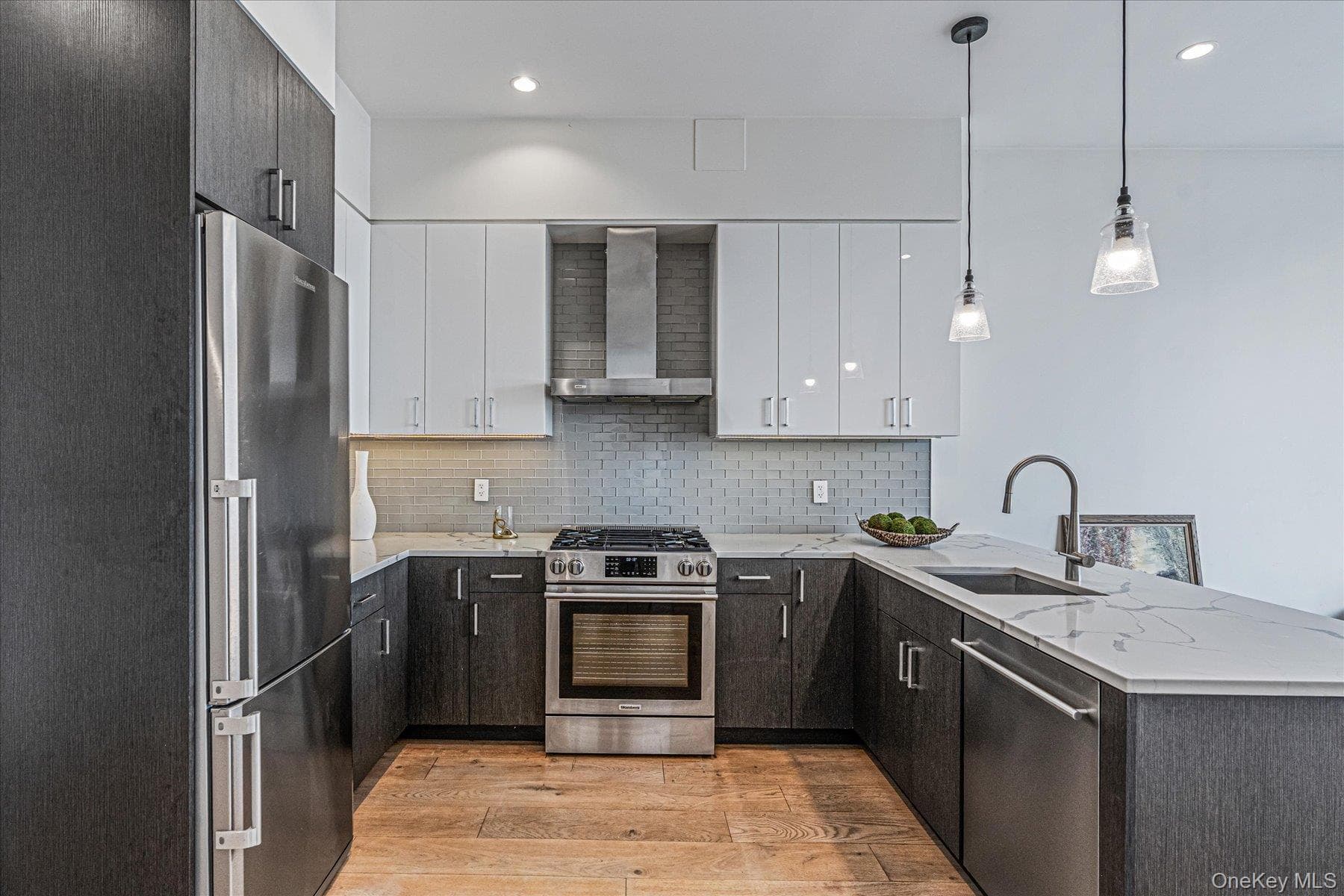 26-33 28th Street Unit: 4A thumbnail 5