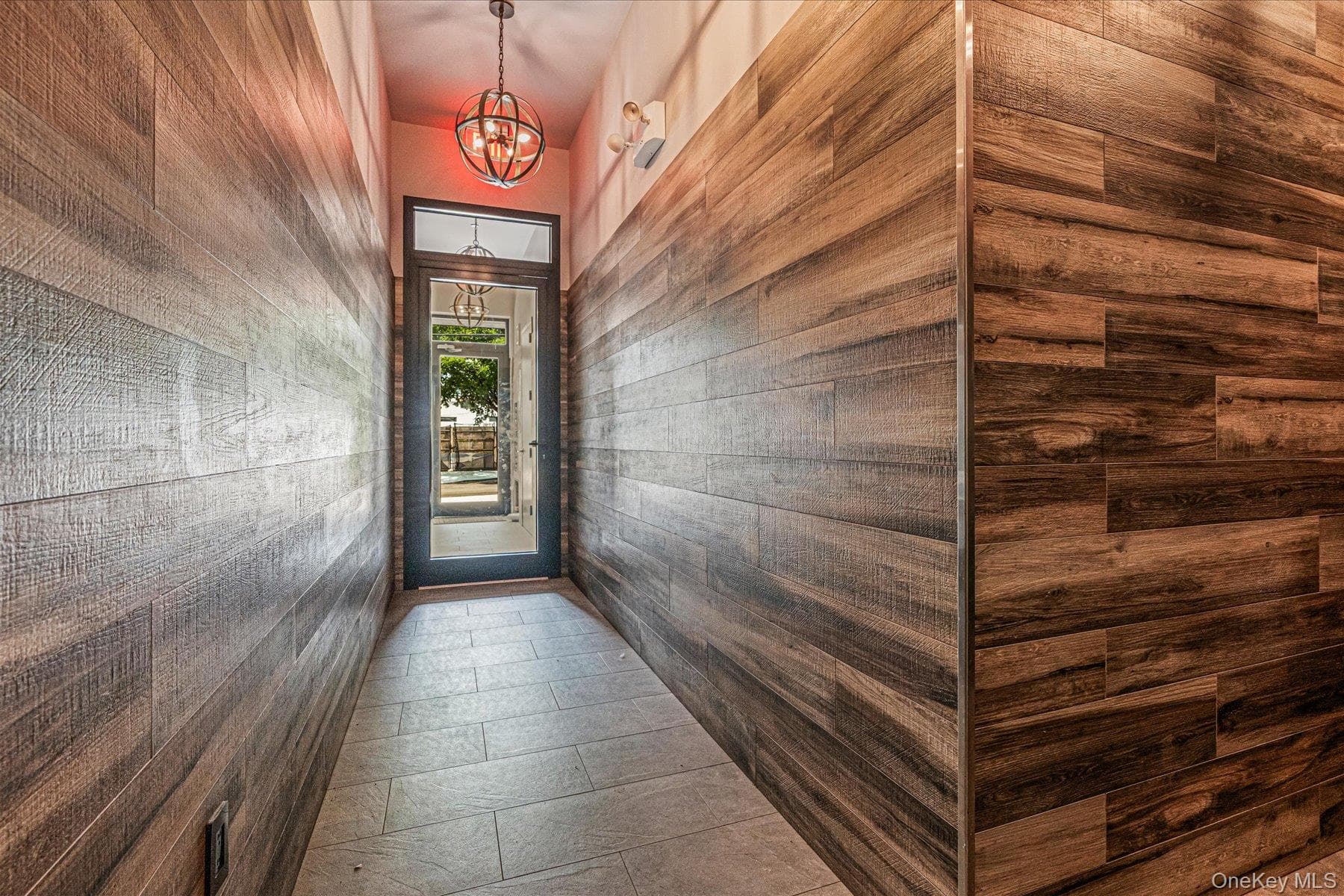26-33 28th Street Unit: 4A thumbnail 3
