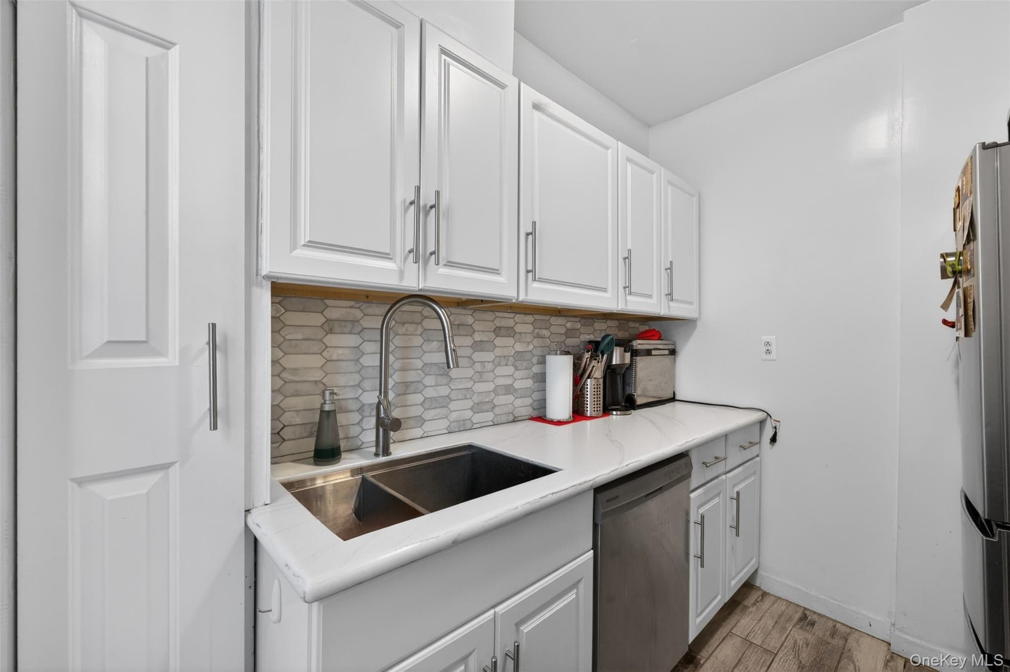 941 Jerome Avenue Unit: 5B thumbnail 5