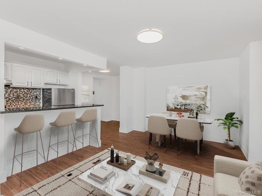 581 Academy Street Unit: GLE thumbnail 2