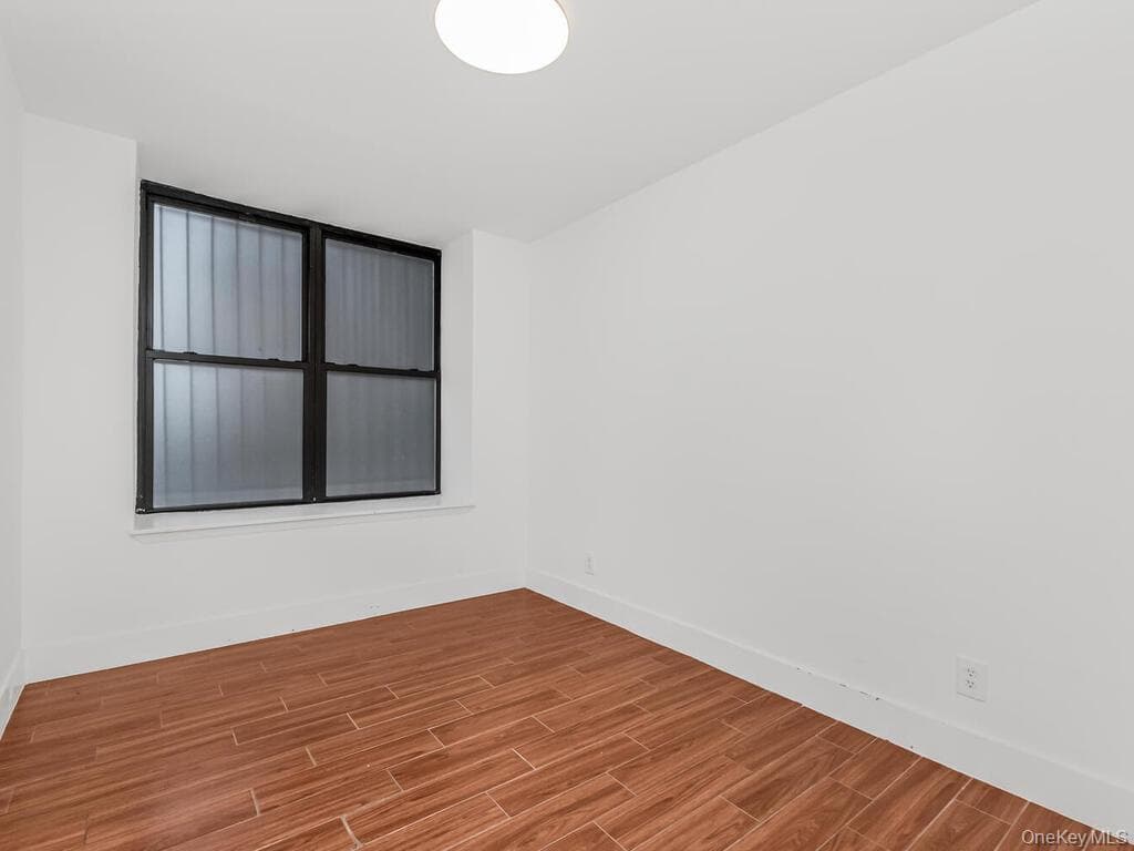 581 Academy Street Unit: GLE thumbnail 8