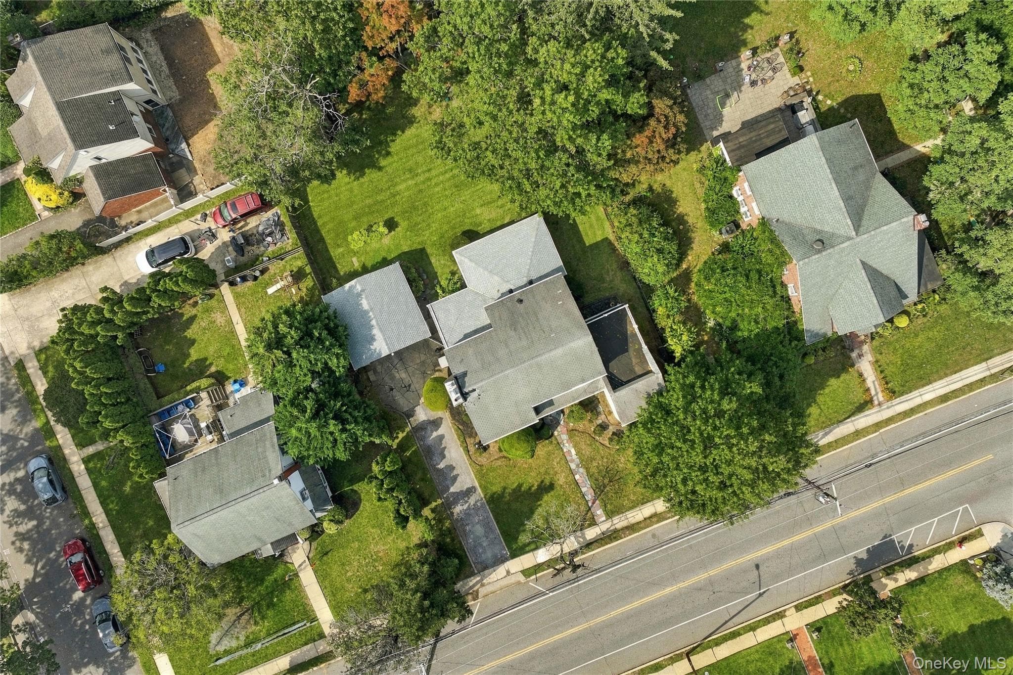 201 Hempstead Avenue thumbnail 27