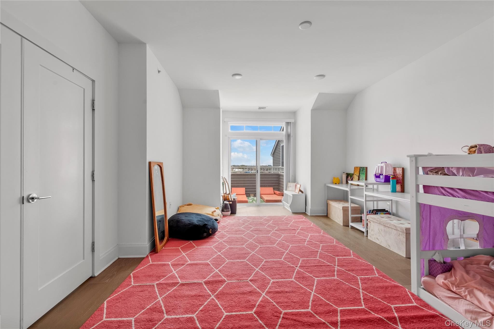 322 Marina Point thumbnail 16